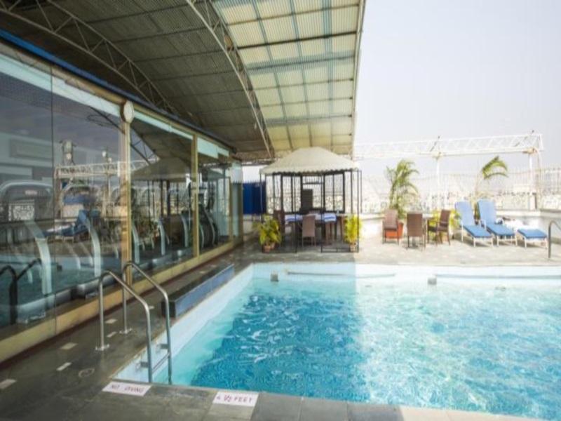 Ramee Guestline Hotel Juhu Мумбаї Екстер'єр фото